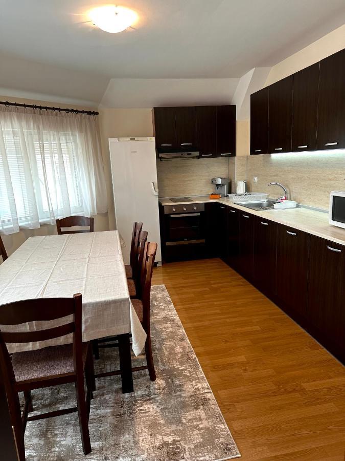 Apartment Veda 2 Βελίκο Τίρνοβο Εξωτερικό φωτογραφία